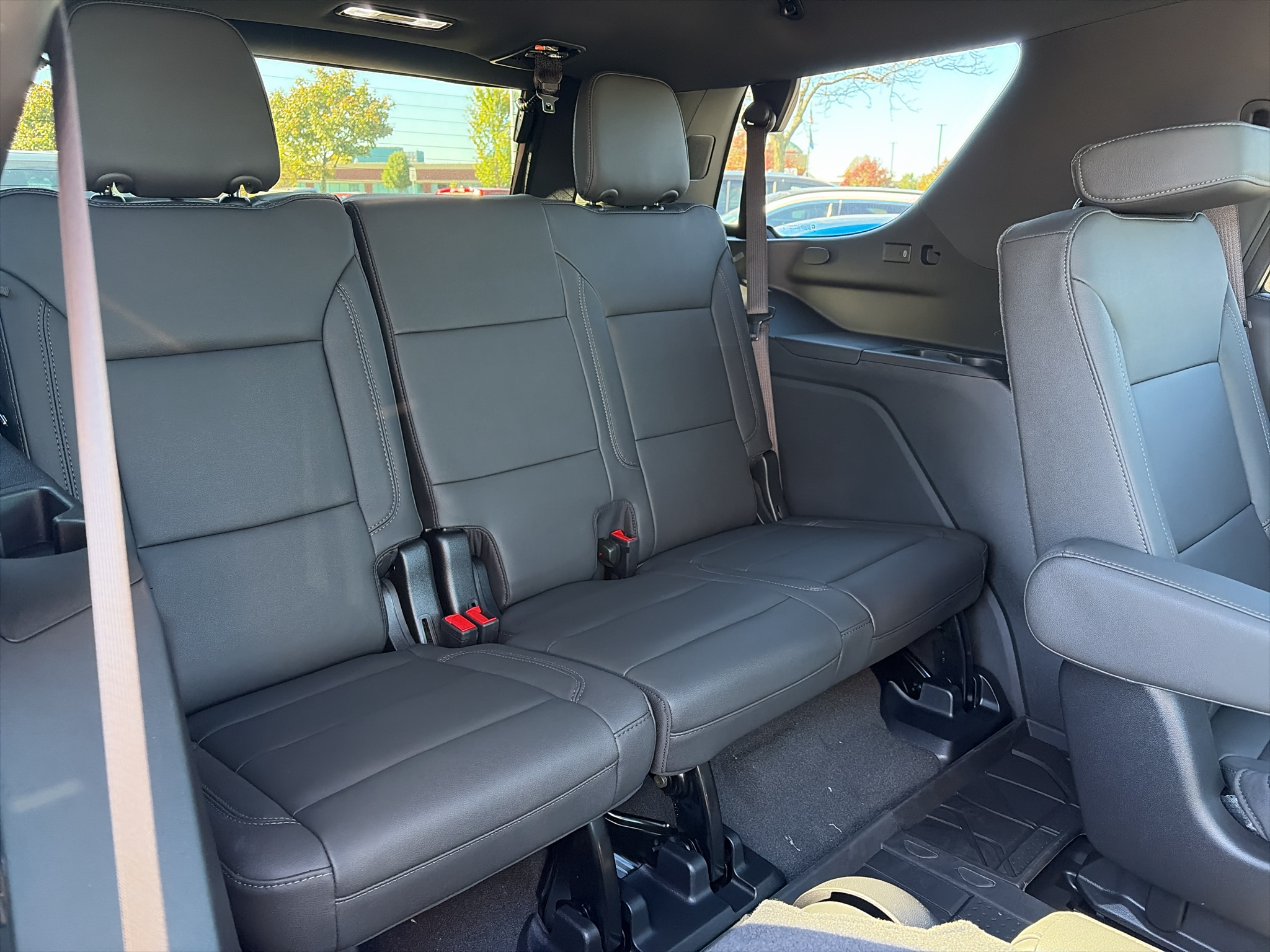 2027 Chevrolet Tahoe Z71 - Photo 18