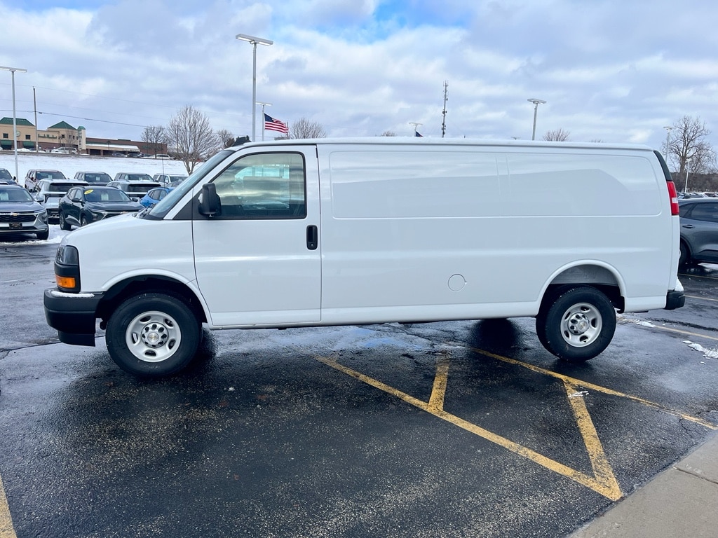 New 2025 Chevrolet Express Cargo 3500 WT Van