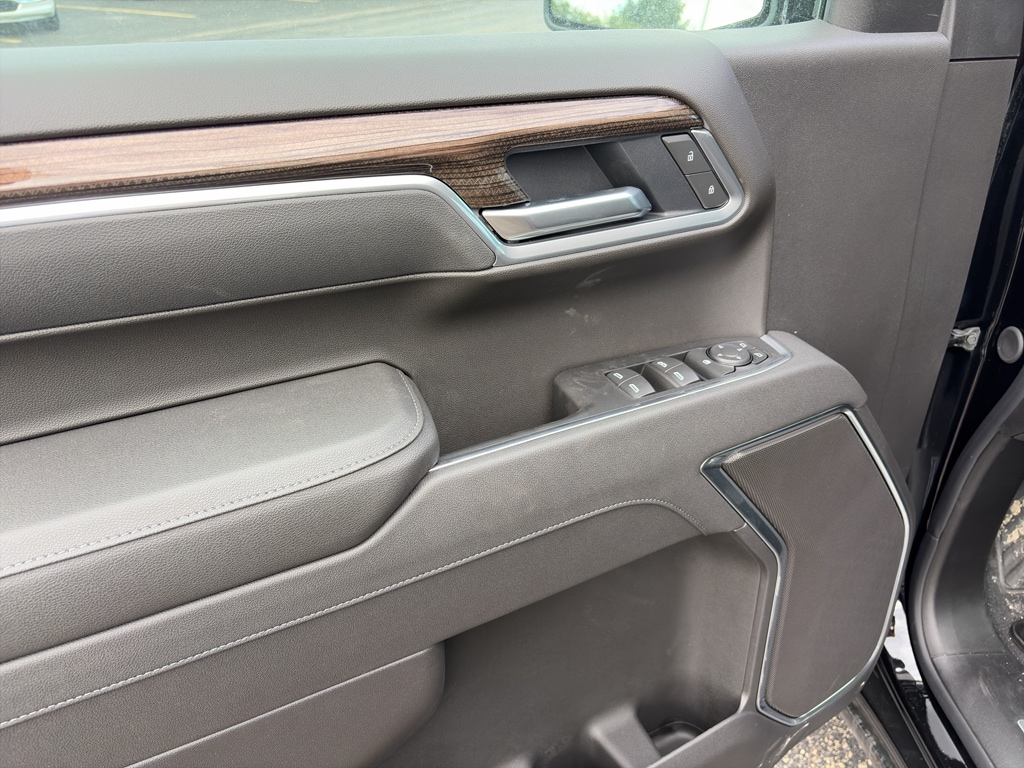 2026 Chevrolet Silverado 1500 LT - Photo 18