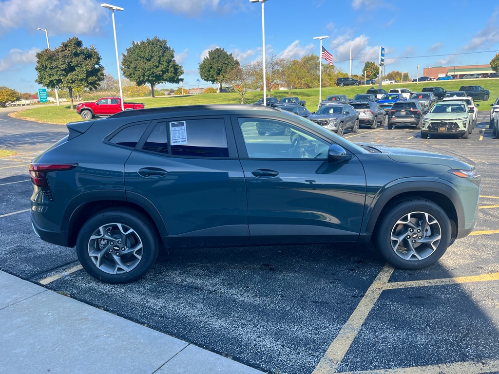 New 2026 Chevrolet Trax LT SUV