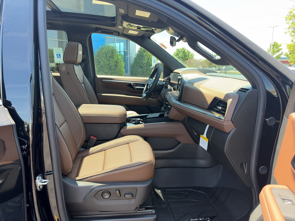 2026 Chevrolet Tahoe High Country - Photo 16