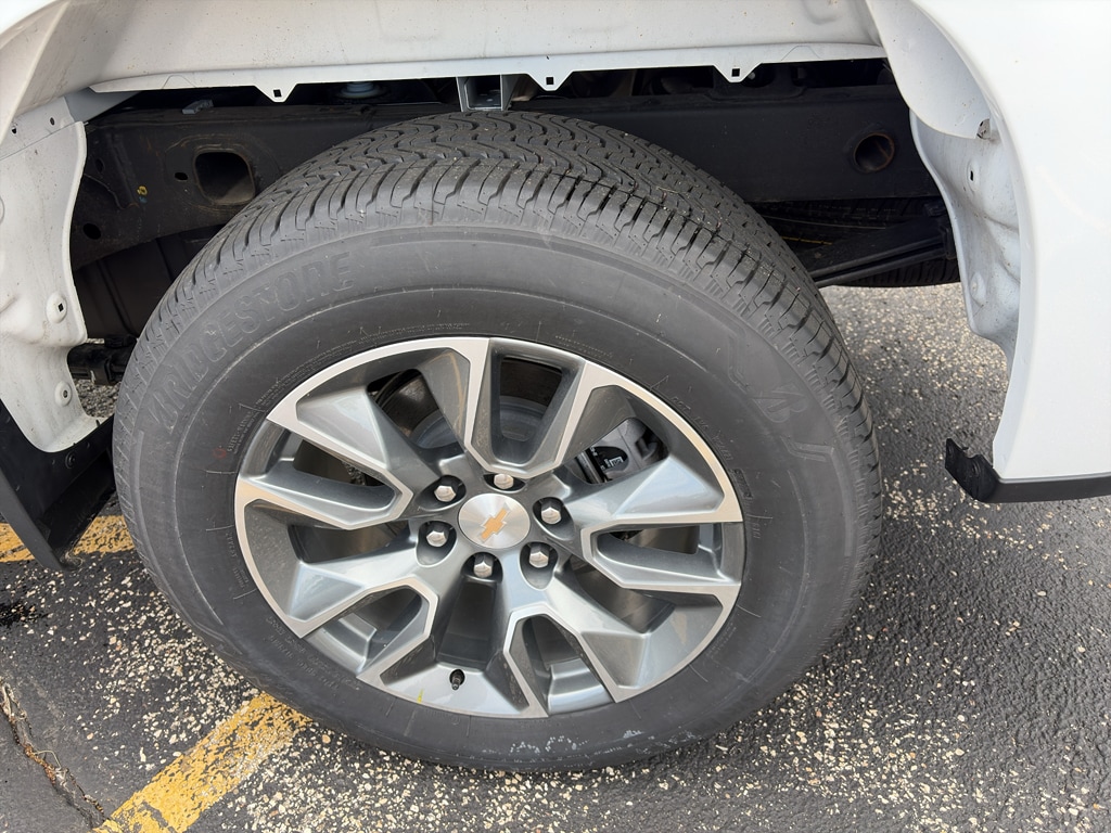 2026 Chevrolet Silverado 1500 LT - Photo 15