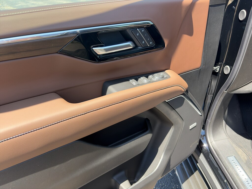 2026 Chevrolet Tahoe High Country - Photo 22