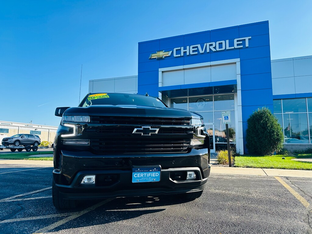 2022 Chevrolet Silverado 1500 RST photo 2