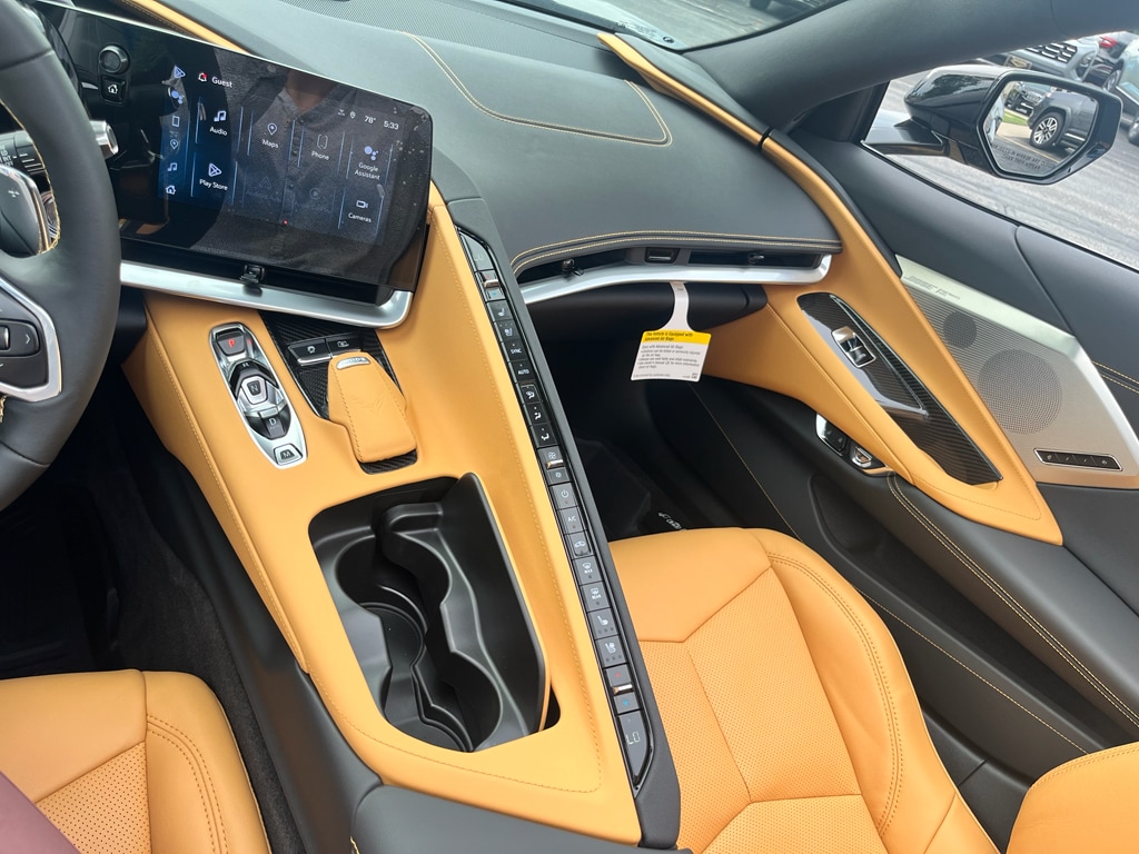 2025 Chevrolet Corvette 2LZ - Photo 14