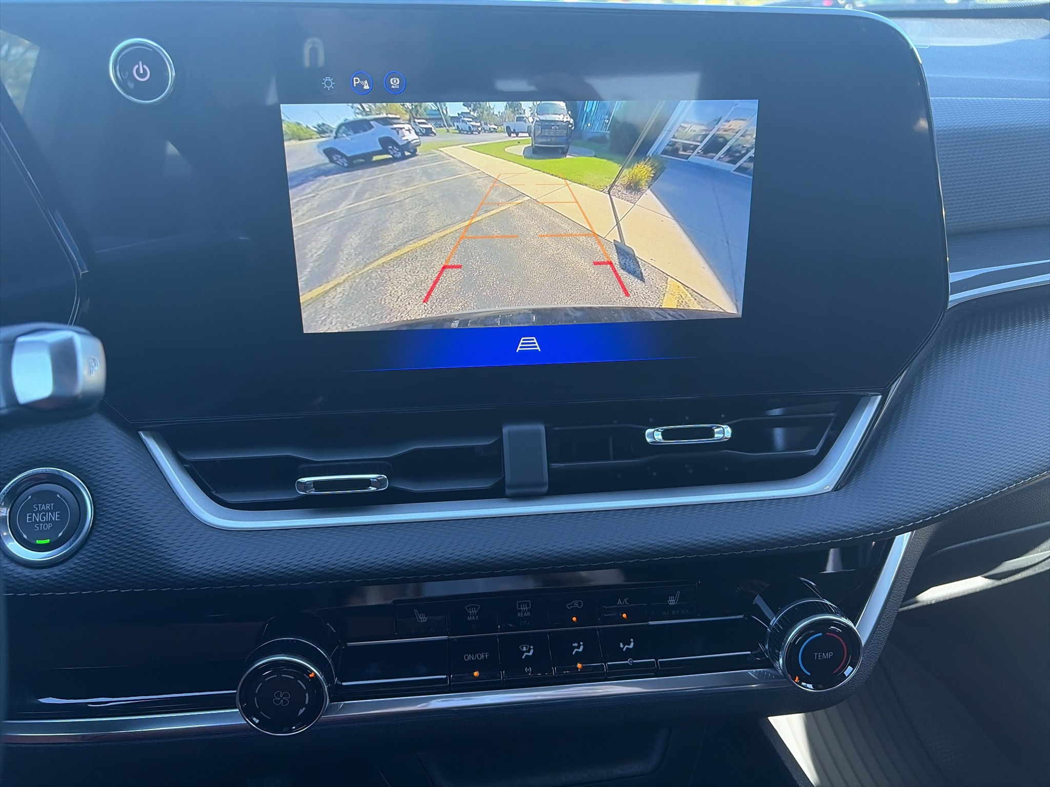 2027 Chevrolet Equinox LT - Photo 21