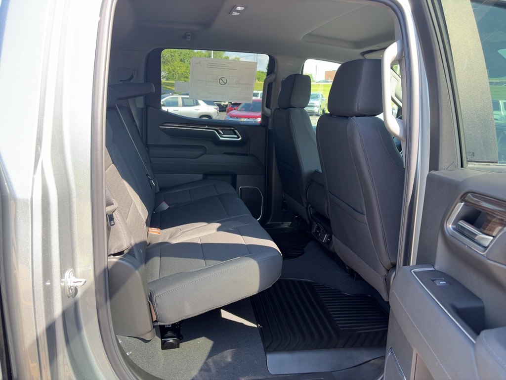 2026 Chevrolet Silverado 1500 LT - Photo 16