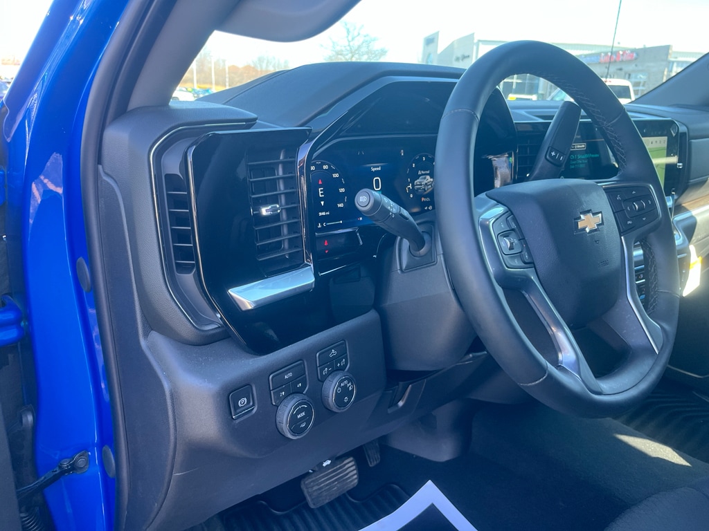2026 Chevrolet Silverado 1500 LT - Photo 19