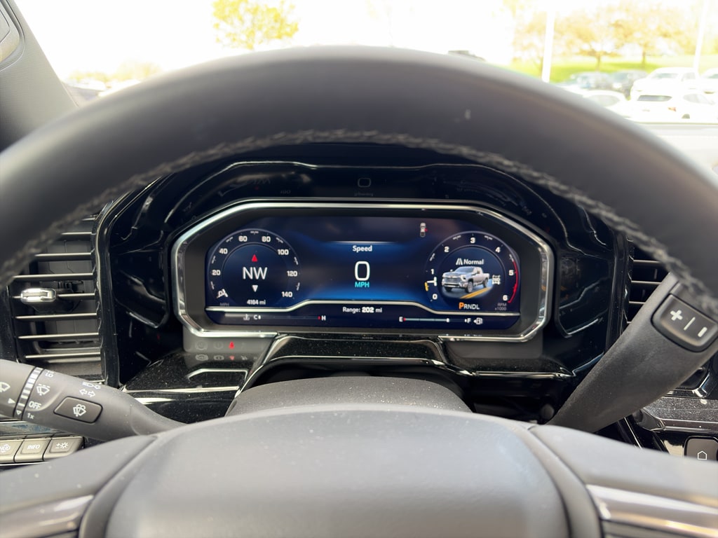 2025 Chevrolet Silverado 2500HD ZR2 - Photo 11