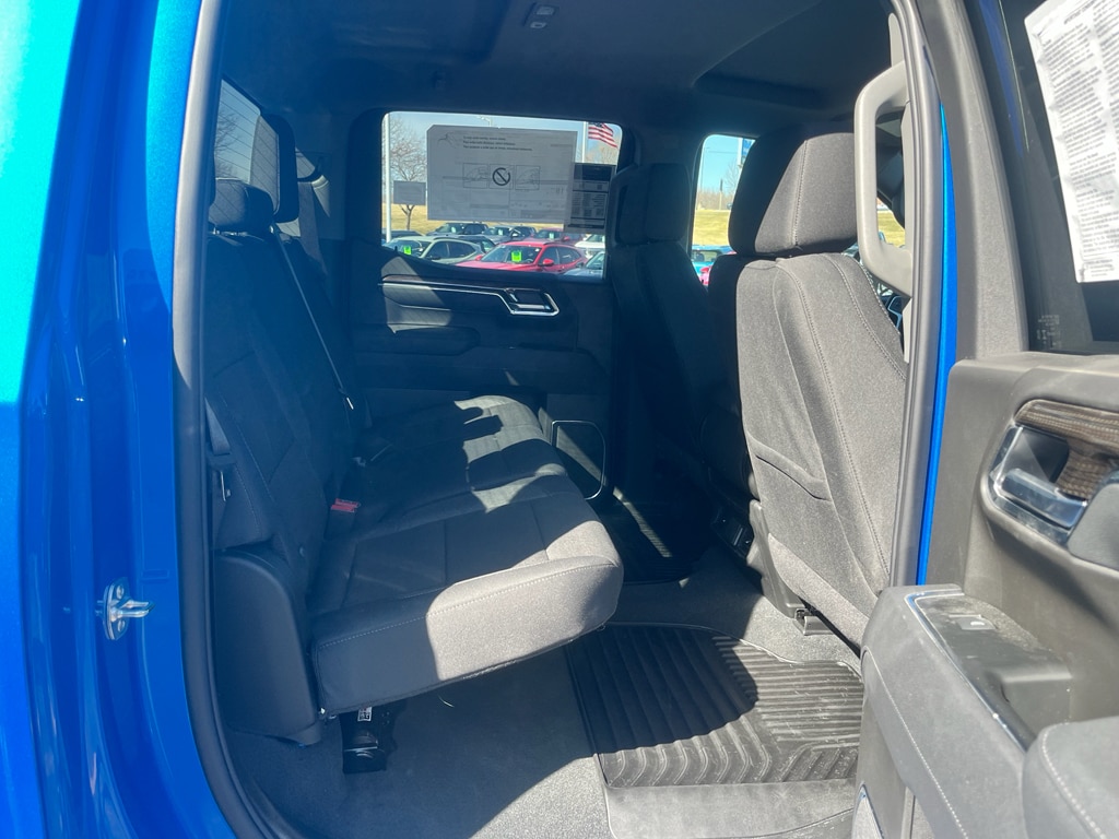 2026 Chevrolet Silverado 1500 LT - Photo 17