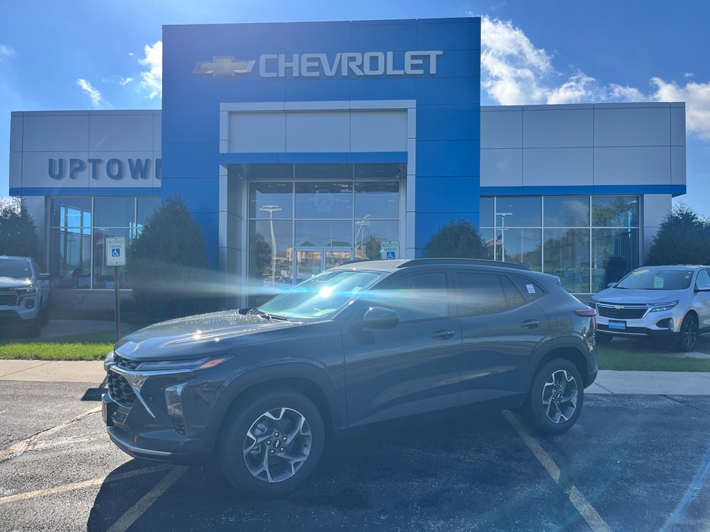 New 2026 Chevrolet Trax LT SUV