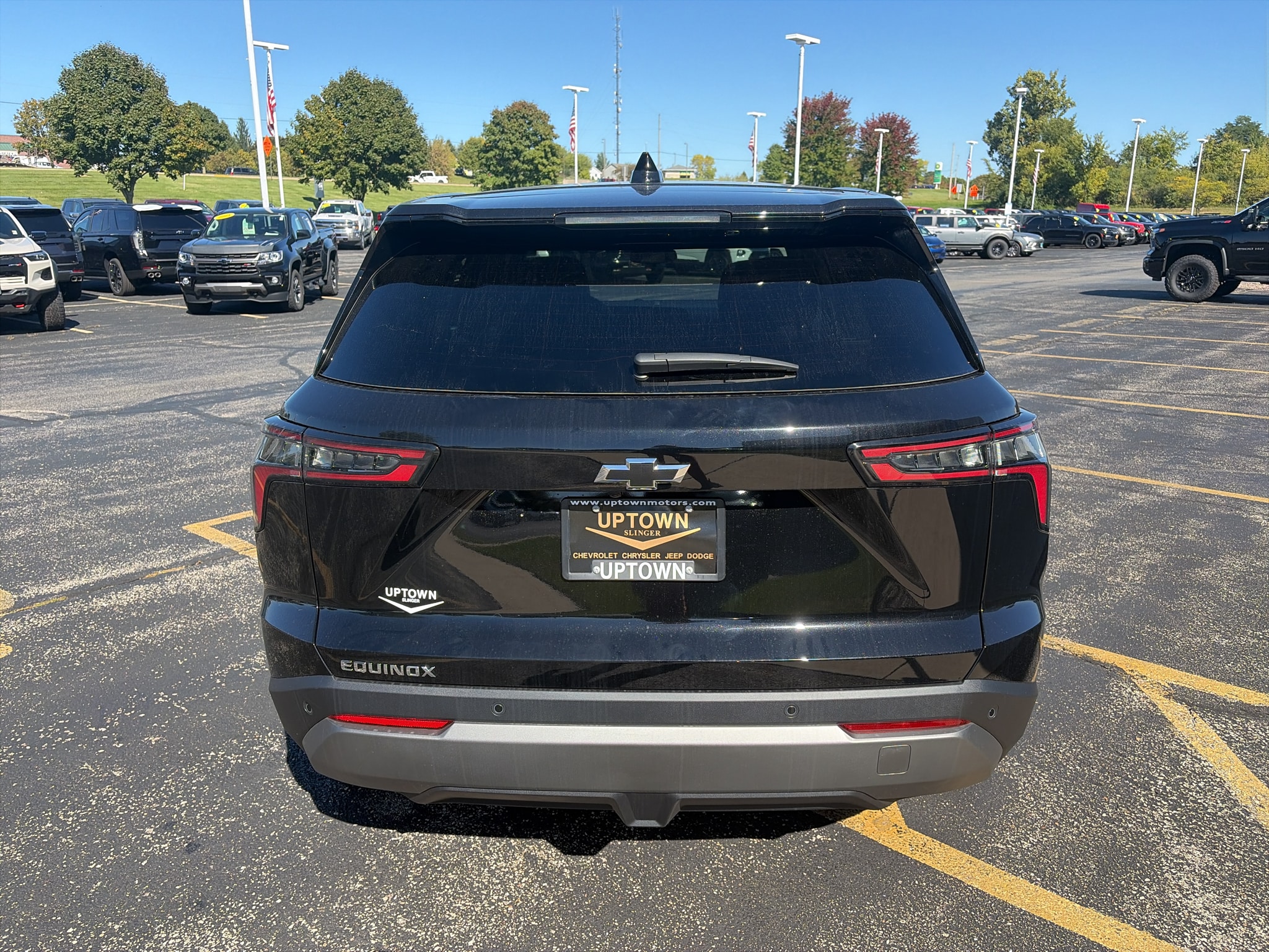 2027 Chevrolet Equinox LT - Photo 6