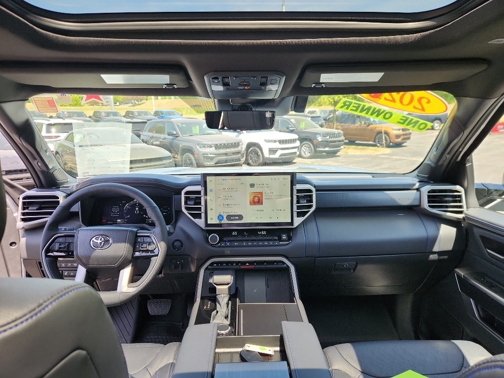 2026 Toyota Tundra Platinum - Photo 16