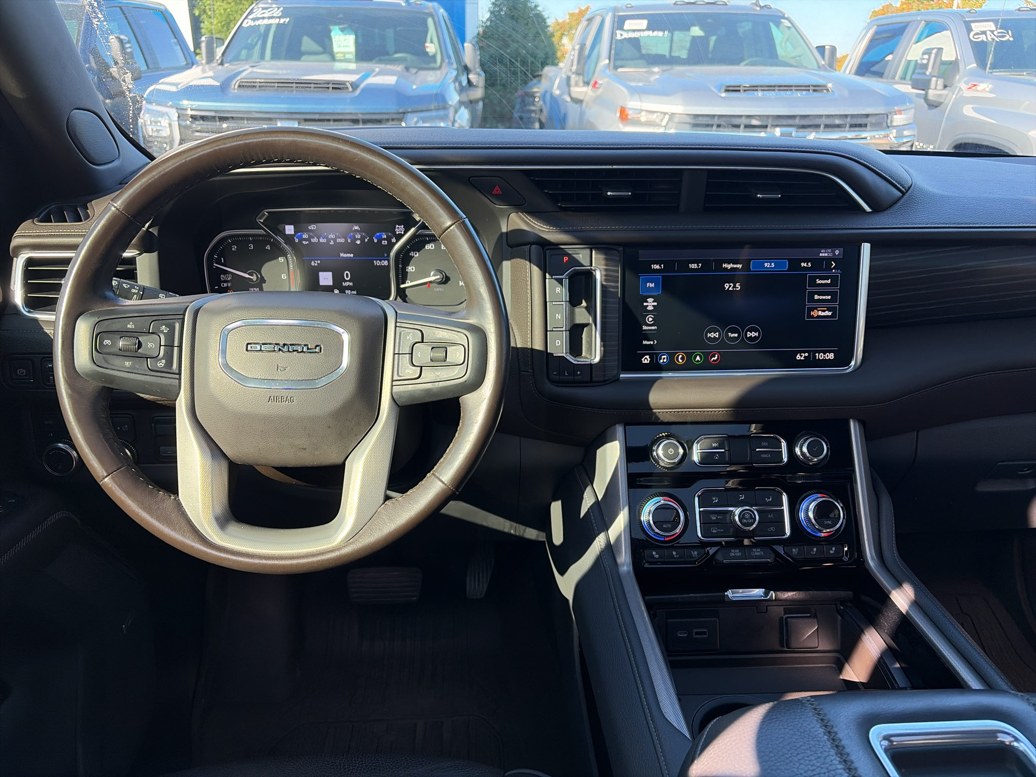 2021 GMC Yukon XL Denali - Photo 9