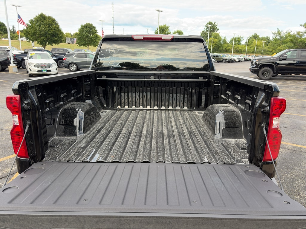 2026 Chevrolet Silverado 1500 LT - Photo 17