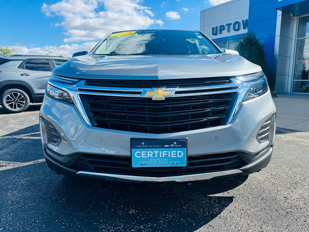 2024 Chevrolet Equinox LT photo 3