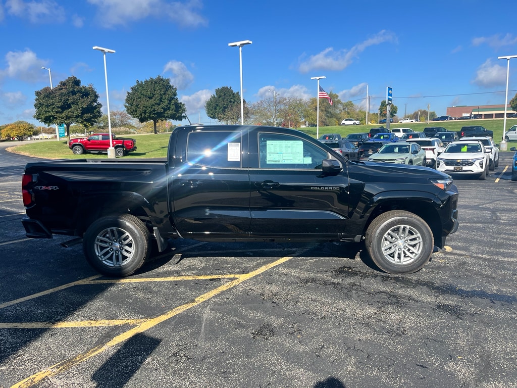 New 2026 Chevrolet Colorado LT Truck