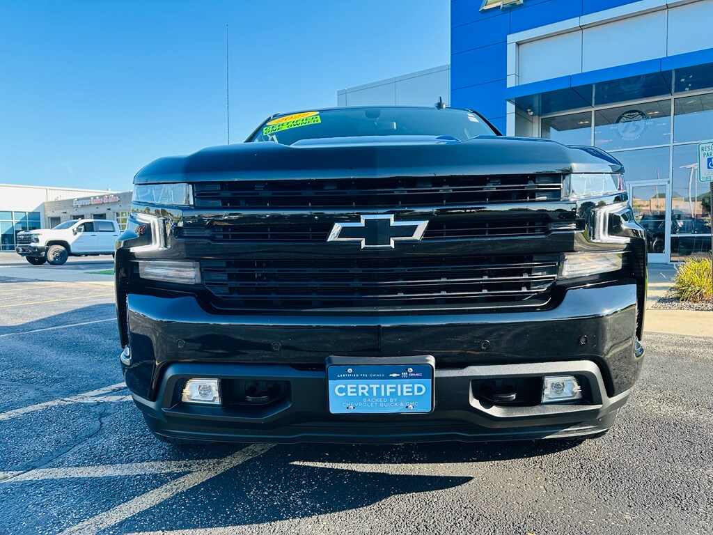 2022 Chevrolet Silverado 1500 RST photo 3