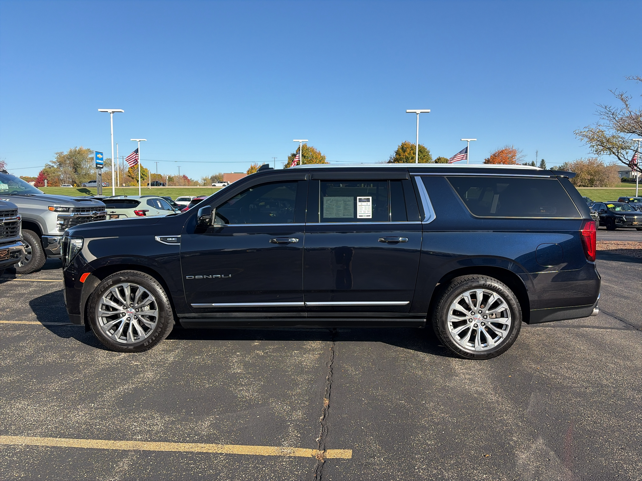 2021 GMC Yukon XL Denali - Photo 8