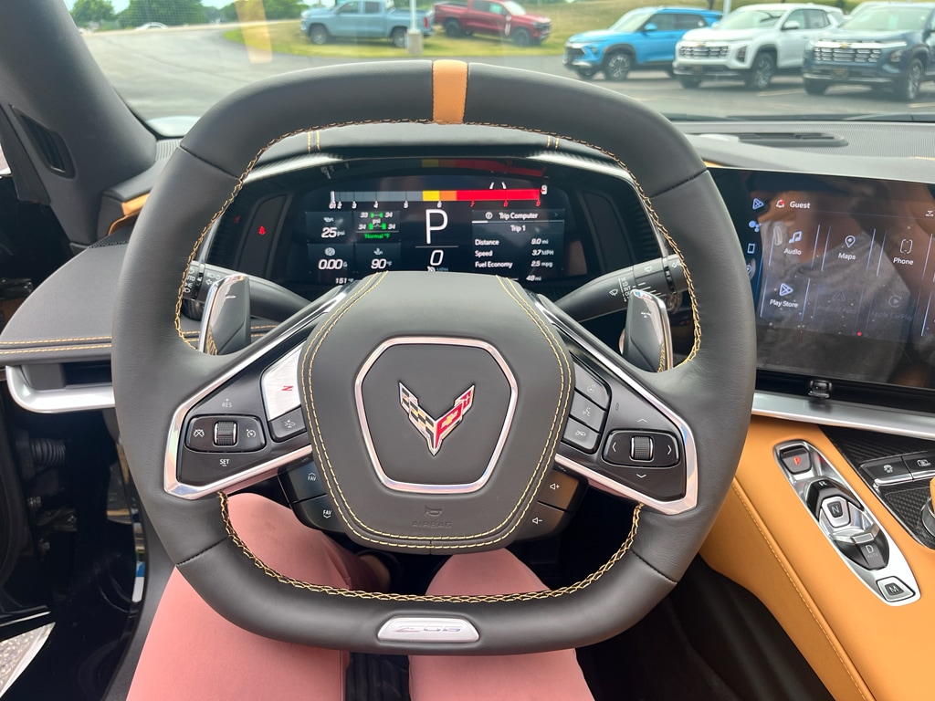 2025 Chevrolet Corvette 2LZ - Photo 12