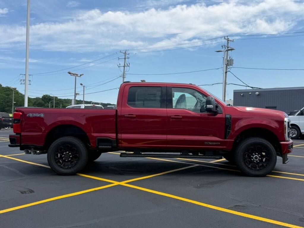 New 2026 Ford Super Duty F-350 SRW Lariat Truck