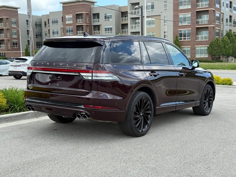 2023 Lincoln Aviator Reserve photo 3