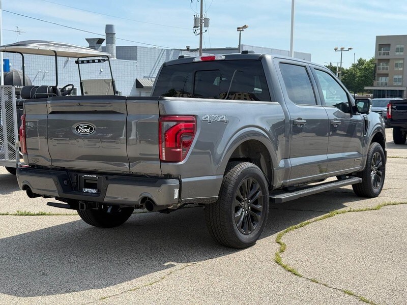 2025 Ford F-150 Lariat photo 3