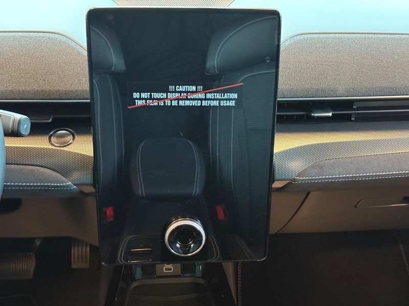2025 Ford Mustang Mach-E GT - Photo 15