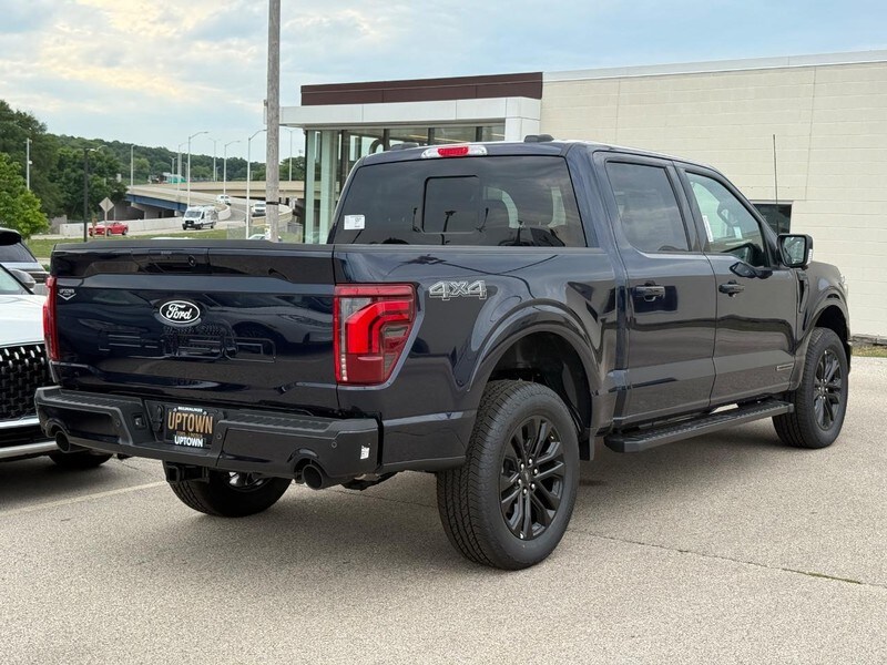 2025 Ford F-150 Lariat photo 3