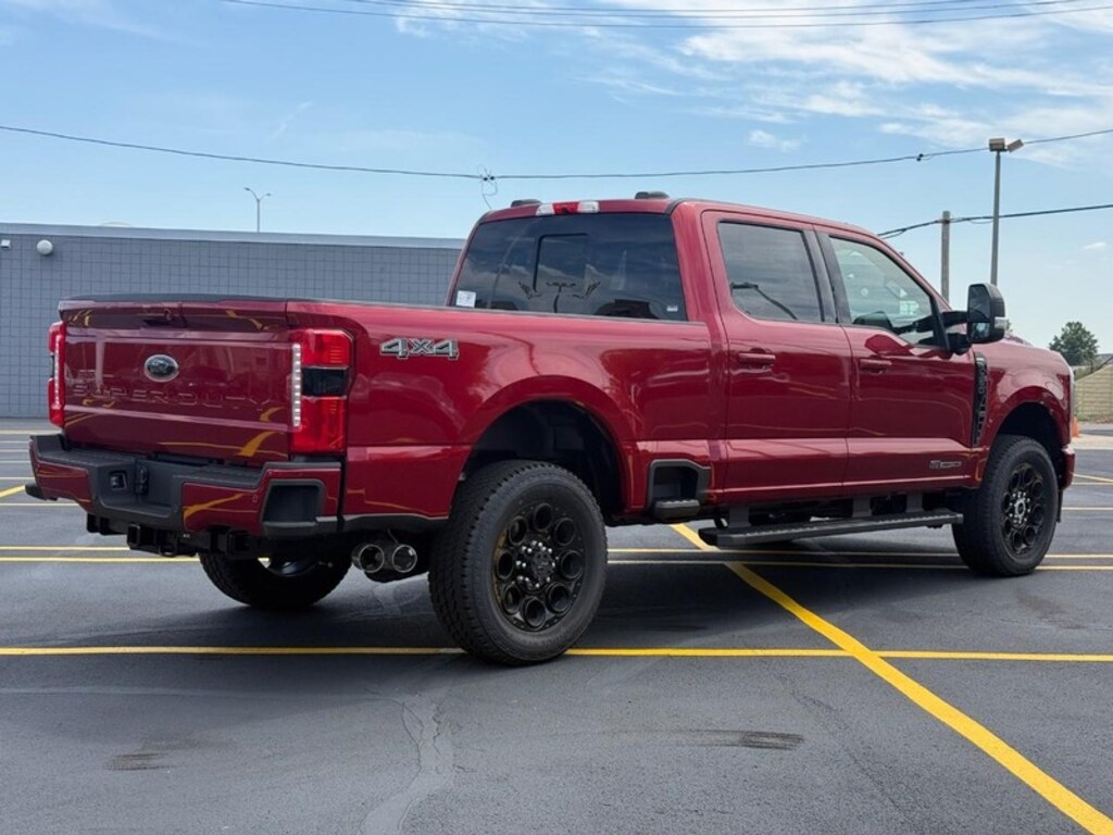 New 2026 Ford Super Duty F-350 SRW Lariat Truck