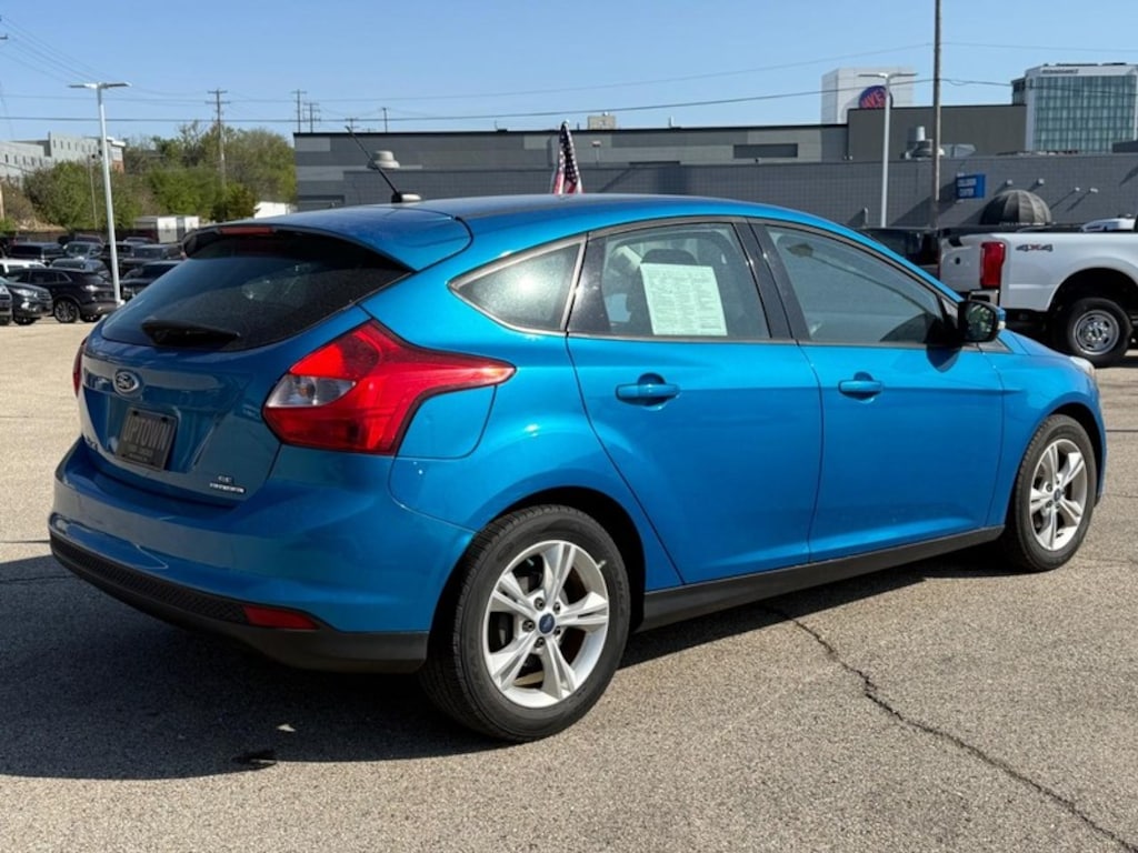 Used 2013 Ford Focus 5dr HB SE Sedan