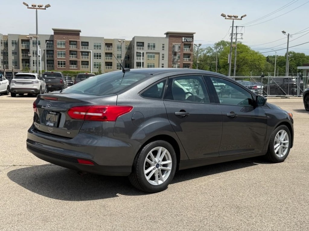 Used 2018 Ford Focus SE Sedan Sedan