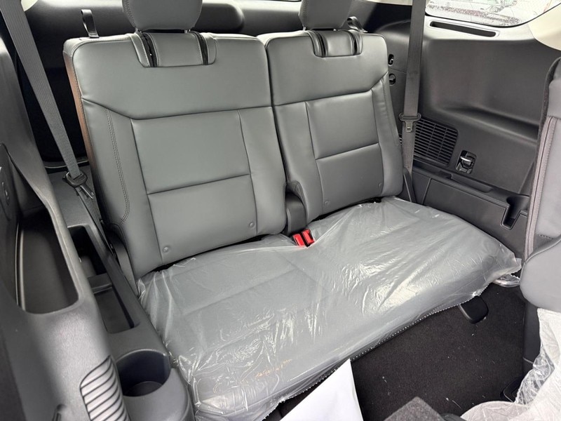 2026 Ford Explorer Active - Photo 6