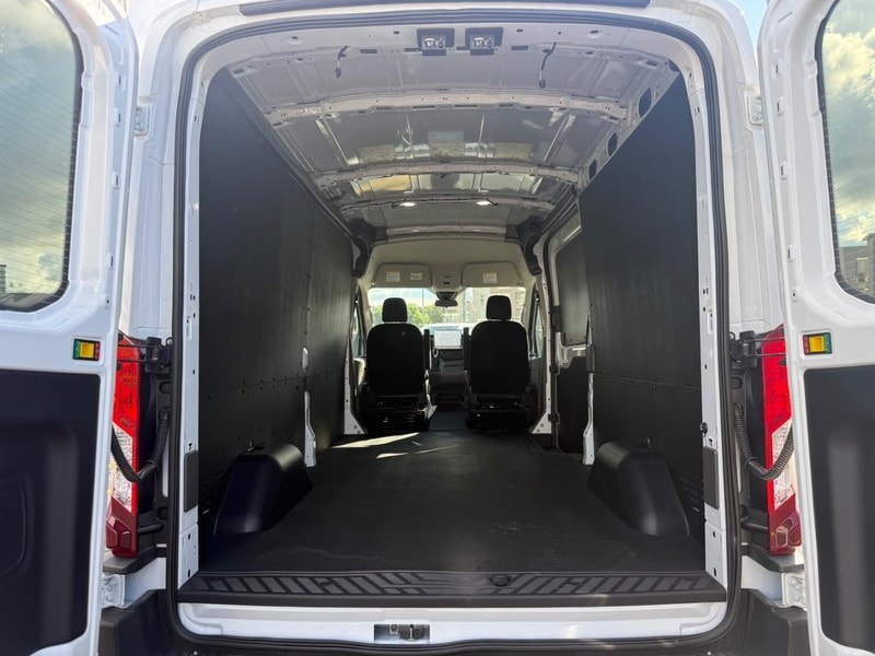 2026 Ford Transit Van Base - Photo 6