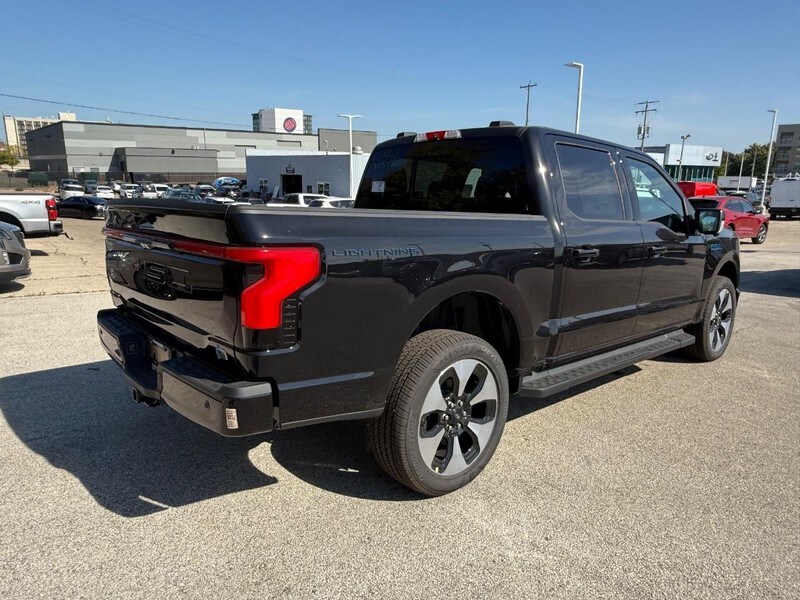 2025 Ford F-150 Lightning Platinum photo 3