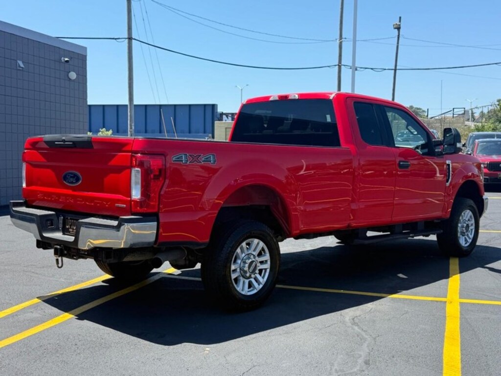 Used 2018 Ford Super Duty F-250 SRW 4WD XLT Supercab Truck