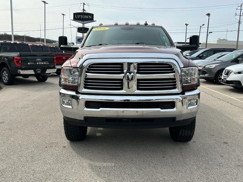 Used 2016 RAM Ram 2500 Pickup Big Horn/Lone Star with VIN 3C6UR5DJXGG231573 for sale in Milwaukee, WI