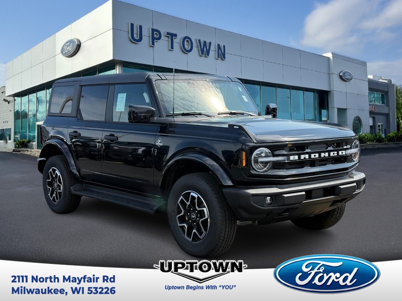 2026 Ford Bronco Outer Banks 4x4's photo