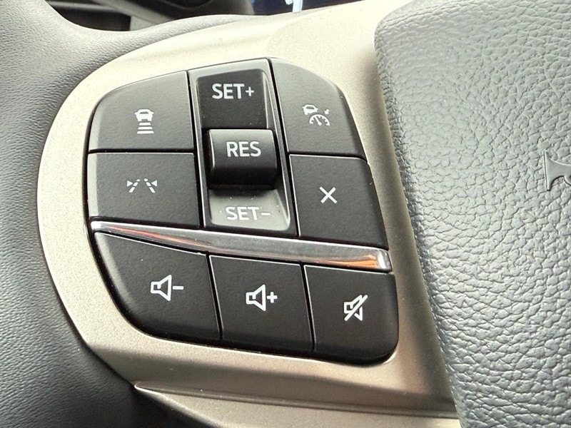 2026 Ford Explorer Active - Photo 13