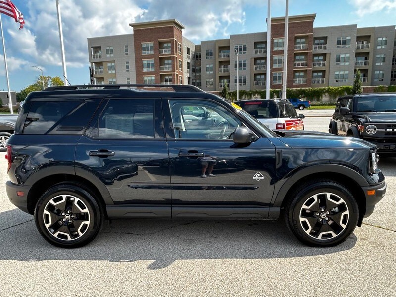 Certified 2021 Ford Bronco Sport Outer Banks with VIN 3FMCR9C64MRB09523 for sale in Milwaukee, WI