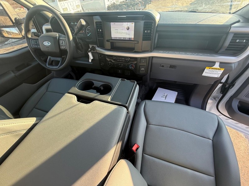 2026 Ford F-450 Super Duty Chassis Cab XL - Photo 14