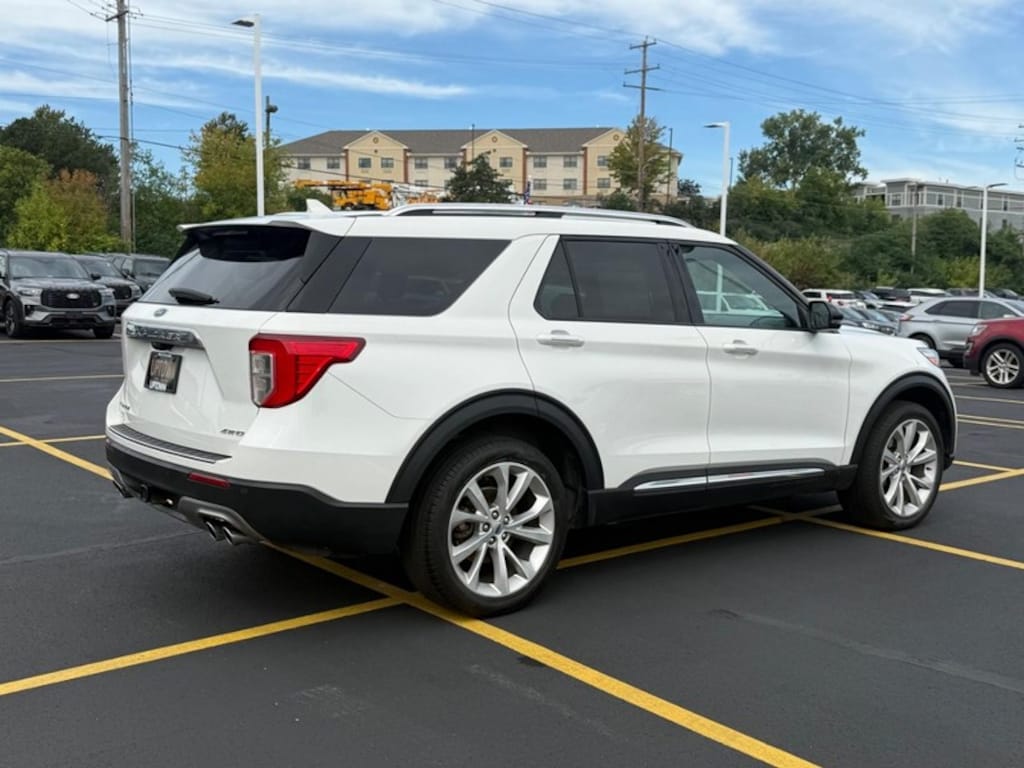 Certified 2023 Ford Explorer Platinum 4WD SUV