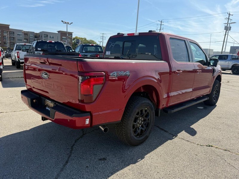 2025 Ford F-150 XLT photo 3