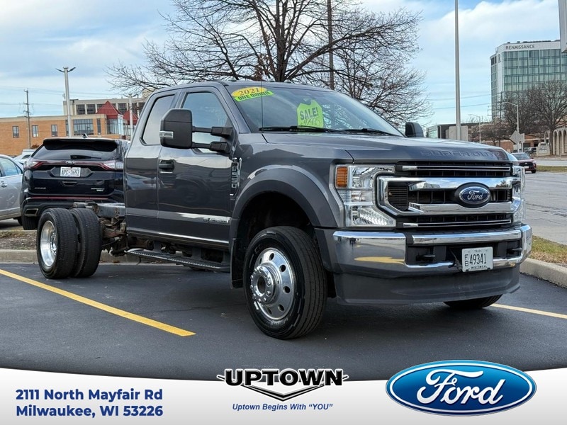 2021 Ford F-550 Super Duty Chassis Cab XLT's photo
