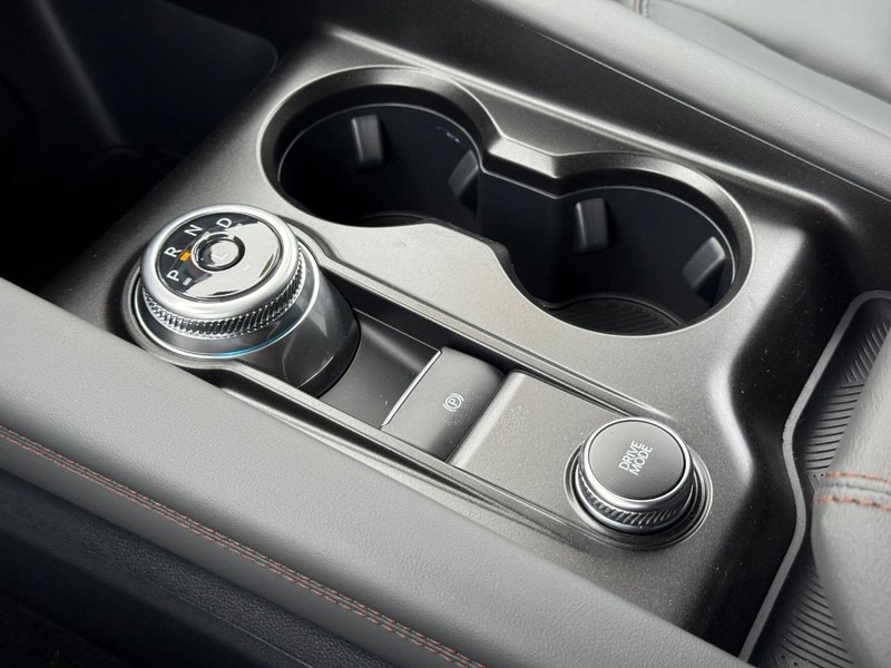 2026 Ford Explorer Active - Photo 19