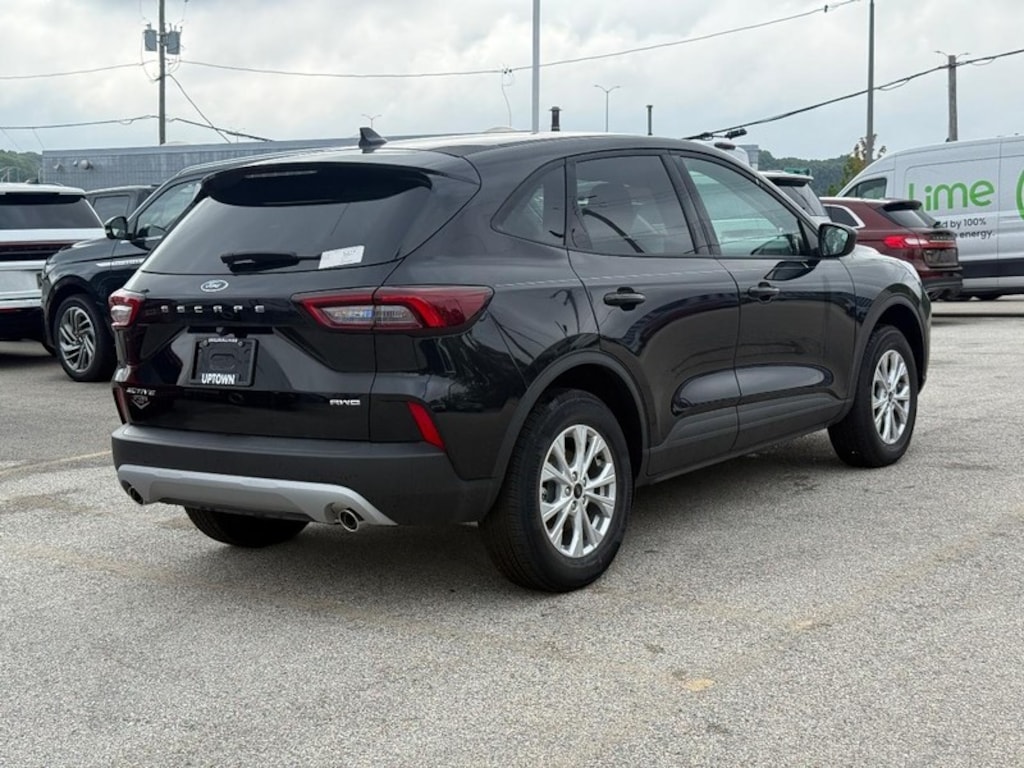 New 2025 Ford Escape Active AWD SUV