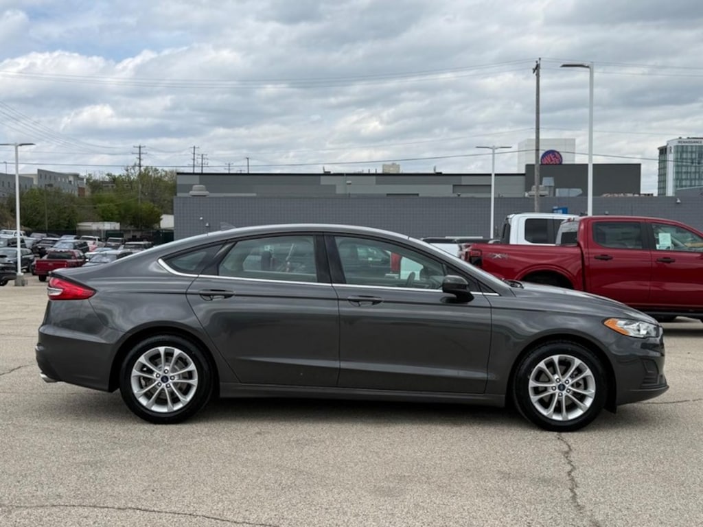 Certified 2019 Ford Fusion SE FWD Sedan