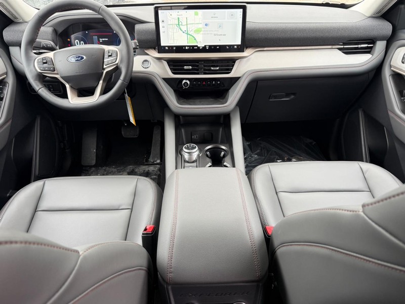 2026 Ford Explorer Active - Photo 10