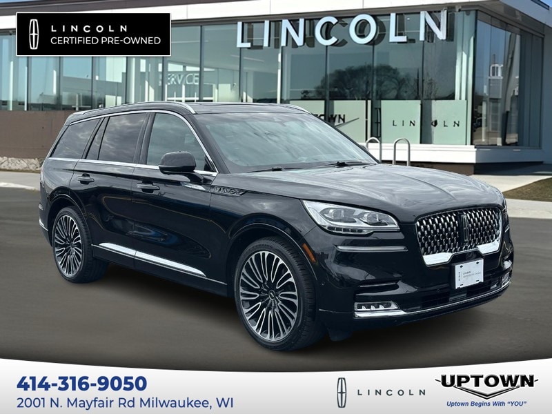 2023 Lincoln Aviator Black Label's photo