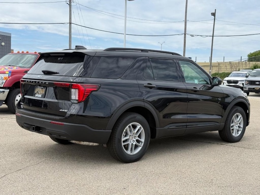 New 2026 Ford Explorer Active 4WD SUV